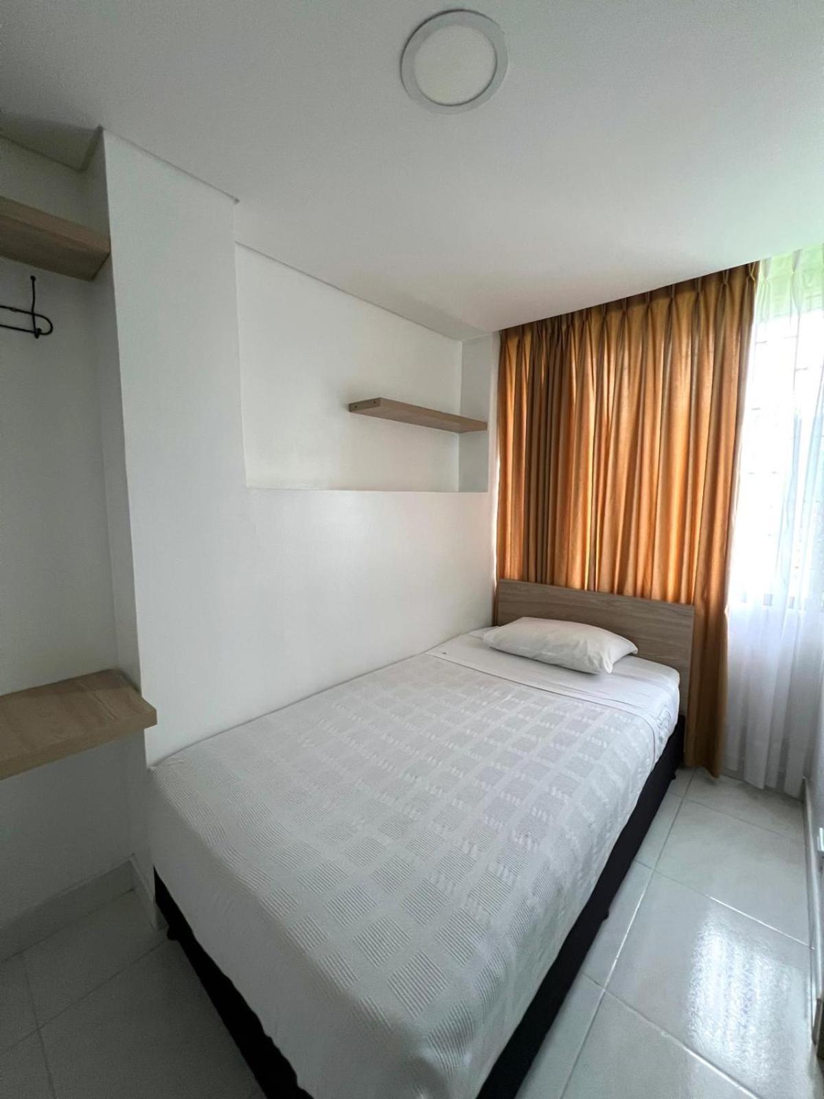 Hotel Adel مانيزاليس المظهر الخارجي الصورة