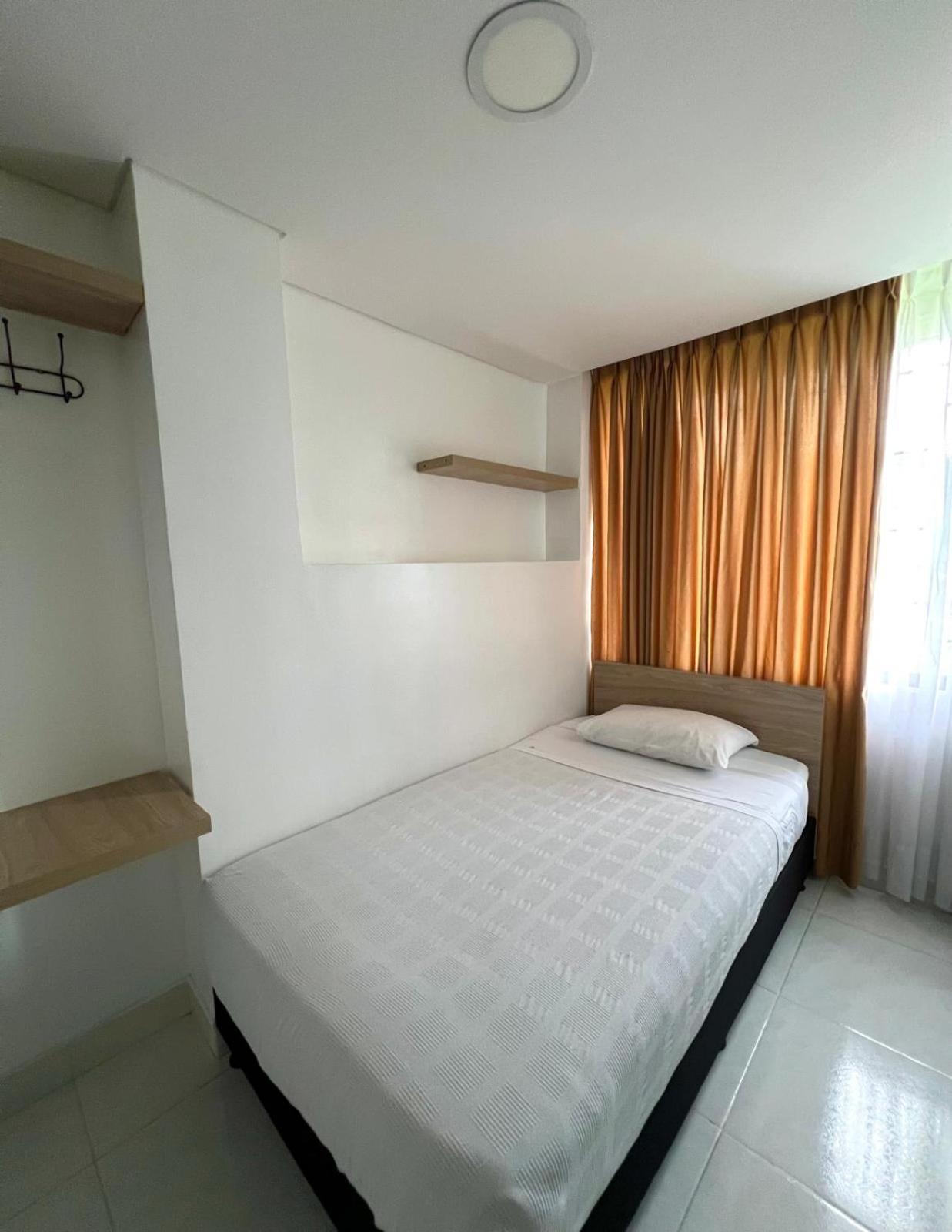 Hotel Adel مانيزاليس المظهر الخارجي الصورة